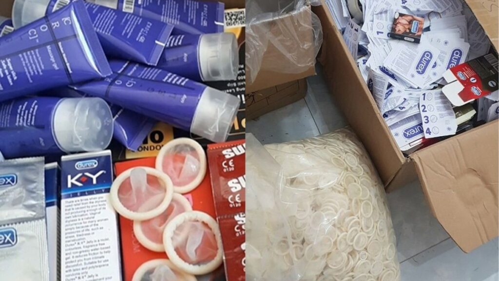 Bao cao su và gel bôi trơn hỗ trợ quan hệ thoải mái hơn